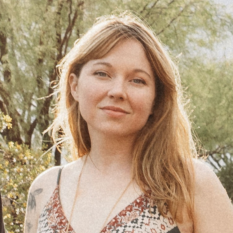 Holly Pyle — vocals